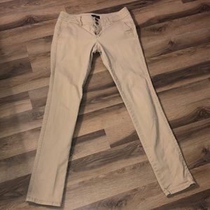 American Eagle uniform pants size 4 Long